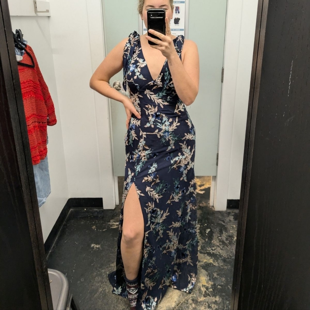 Lulu's Floral Navy Maxi Dress